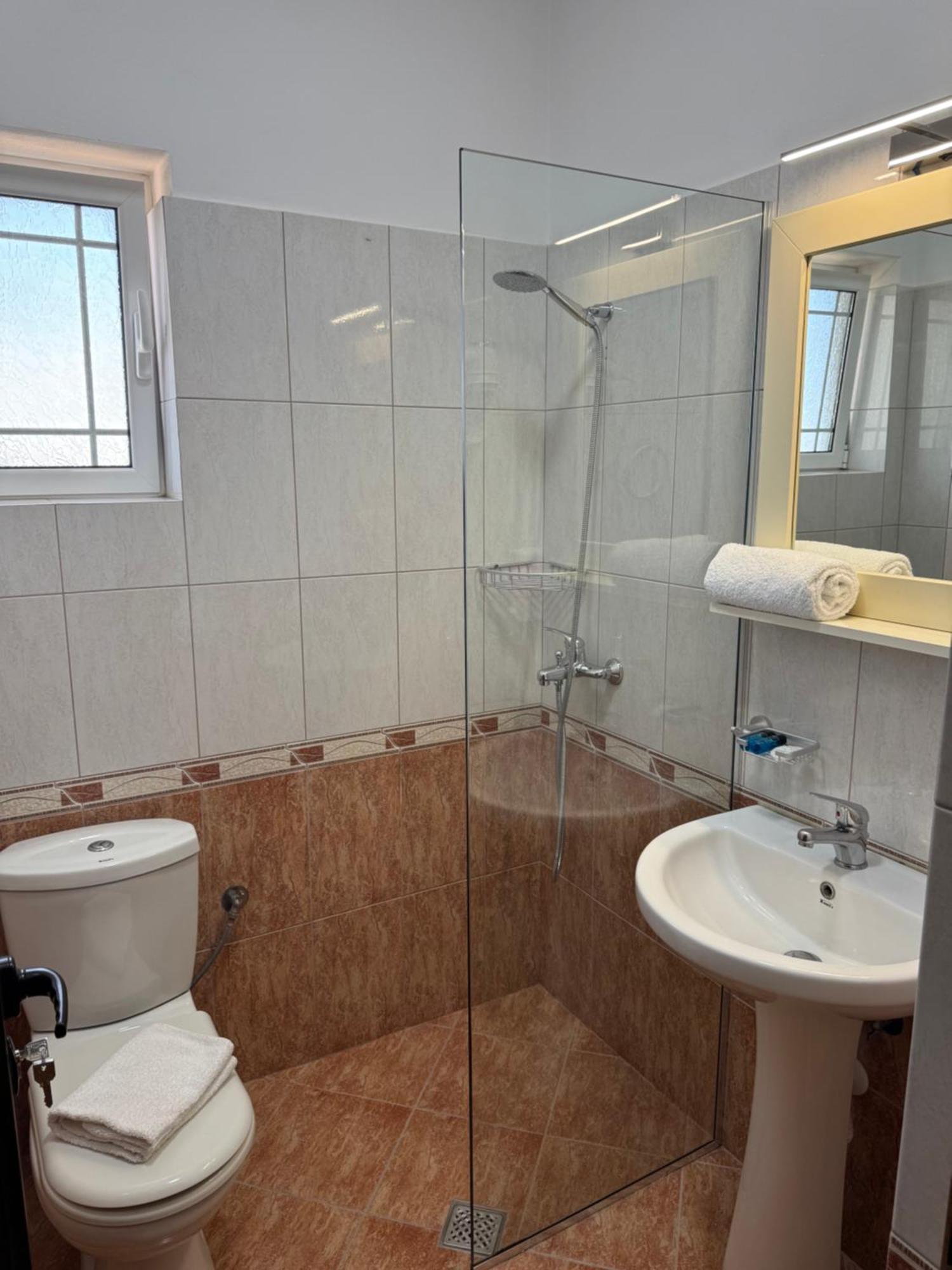 Villa Bushi Εξαμίλιο Εξωτερικό φωτογραφία
