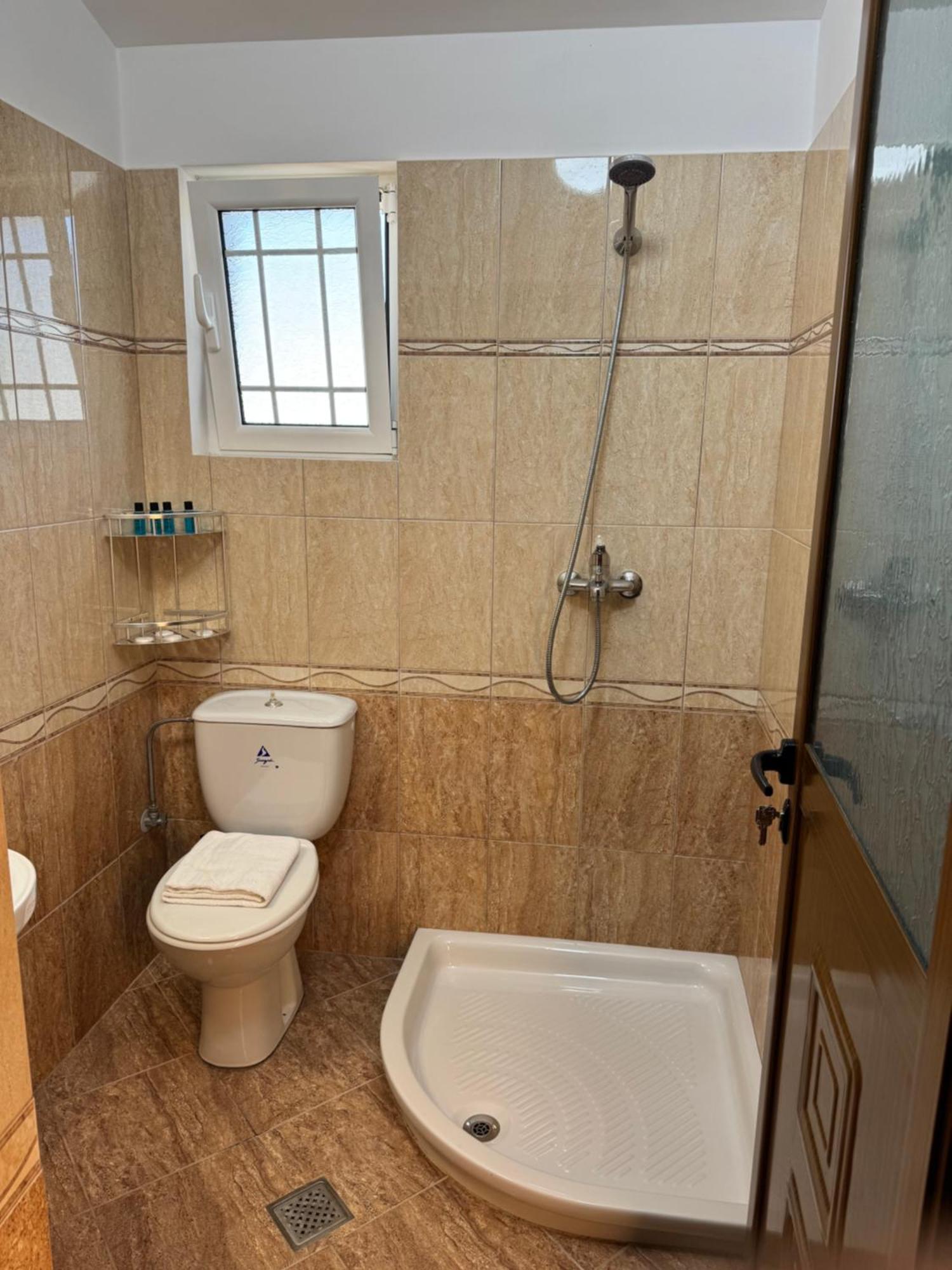 Villa Bushi Εξαμίλιο Εξωτερικό φωτογραφία