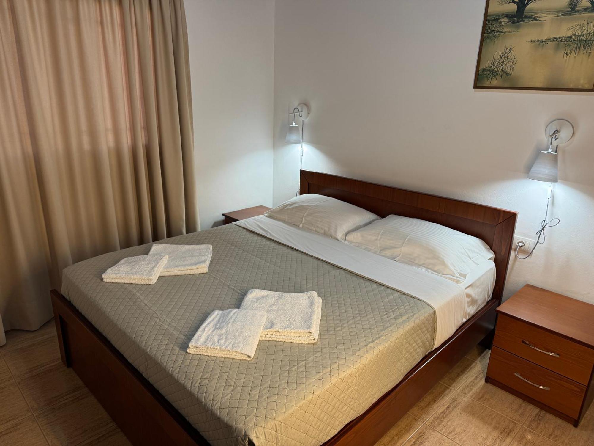 Villa Bushi Εξαμίλιο Εξωτερικό φωτογραφία