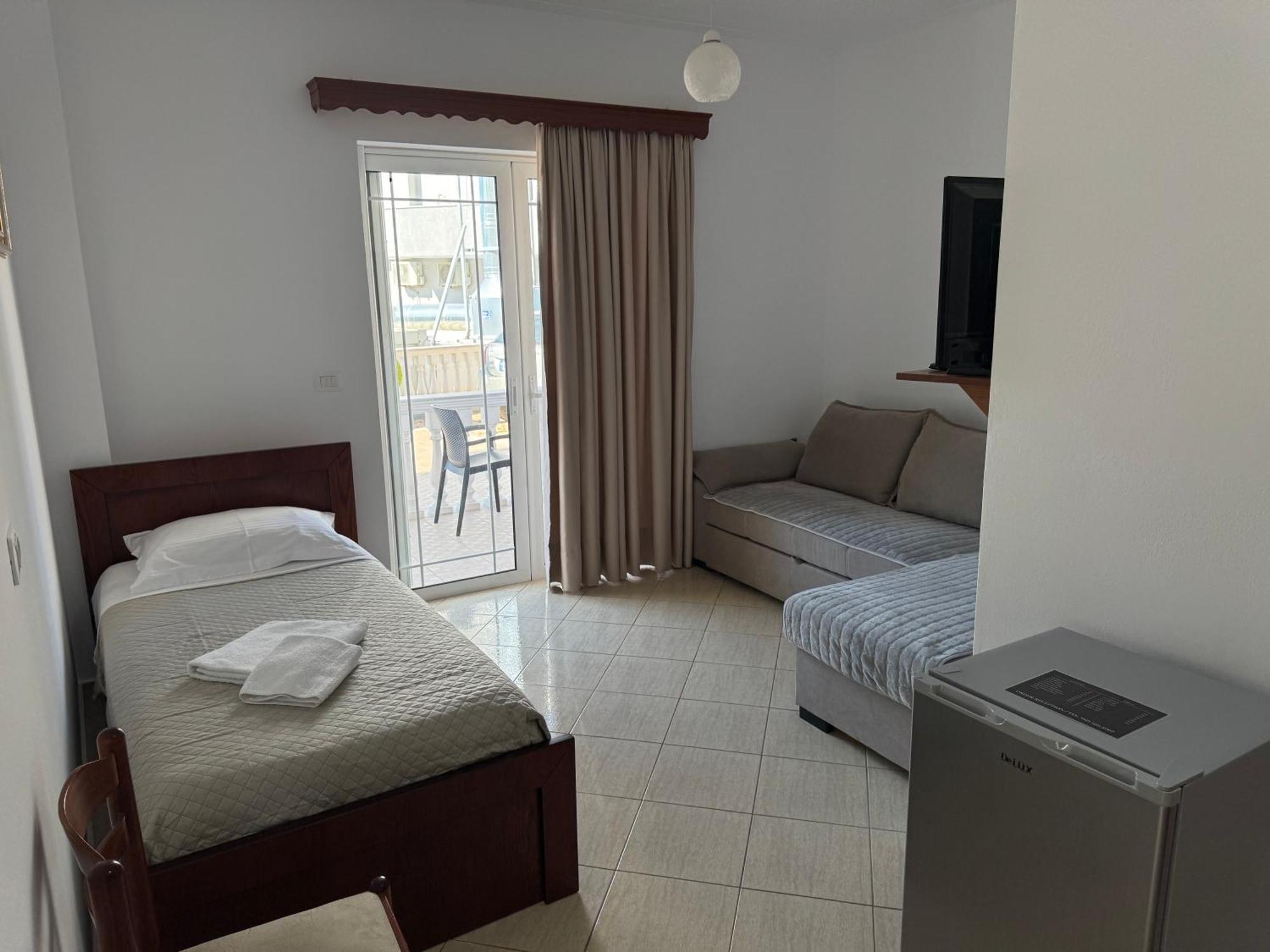 Villa Bushi Εξαμίλιο Εξωτερικό φωτογραφία